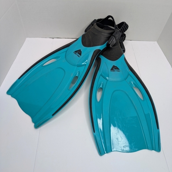 Ozark Trail Adjustable Flipper Swim Team 1Y-4Y - Picture 1 of 4